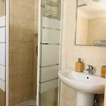 Residenza La Casa Di Pierino * Bari