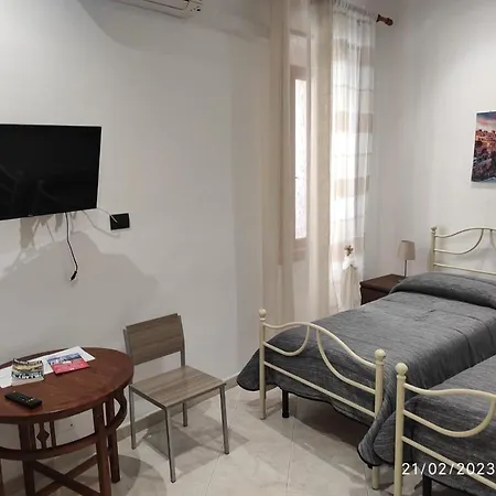 Residenza La Casa Di Pierino Apartament